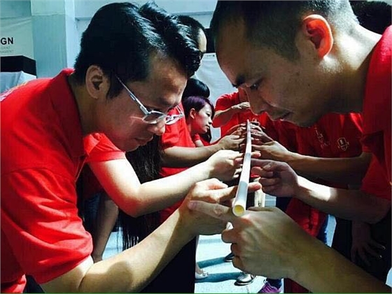 毅廷喇叭廠在恩典挑戰(zhàn)團結的力量?。?/></p><p style=