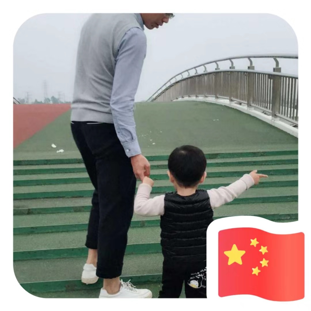 請(qǐng)給我一面五星紅旗！@微信官方